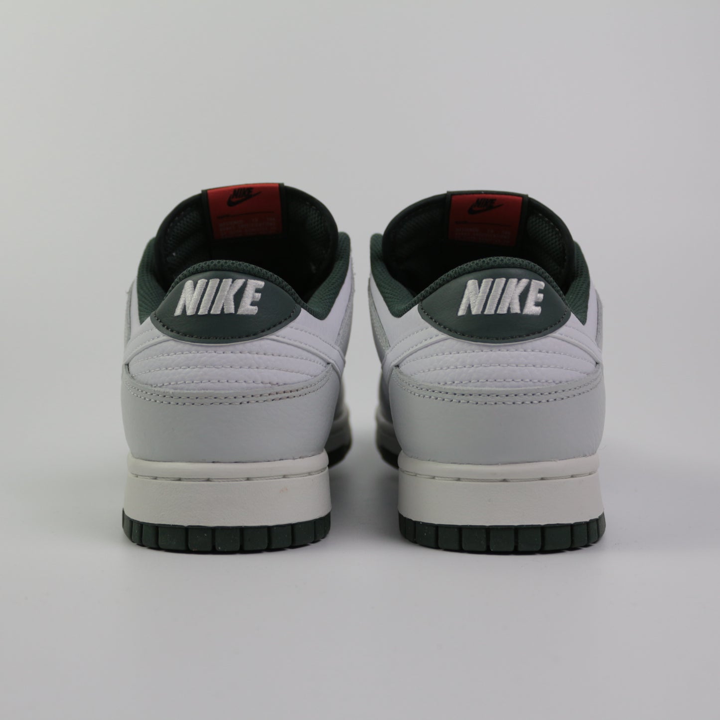 Nike Dunk Low Retro SE Photon Dust/White HF2874-001